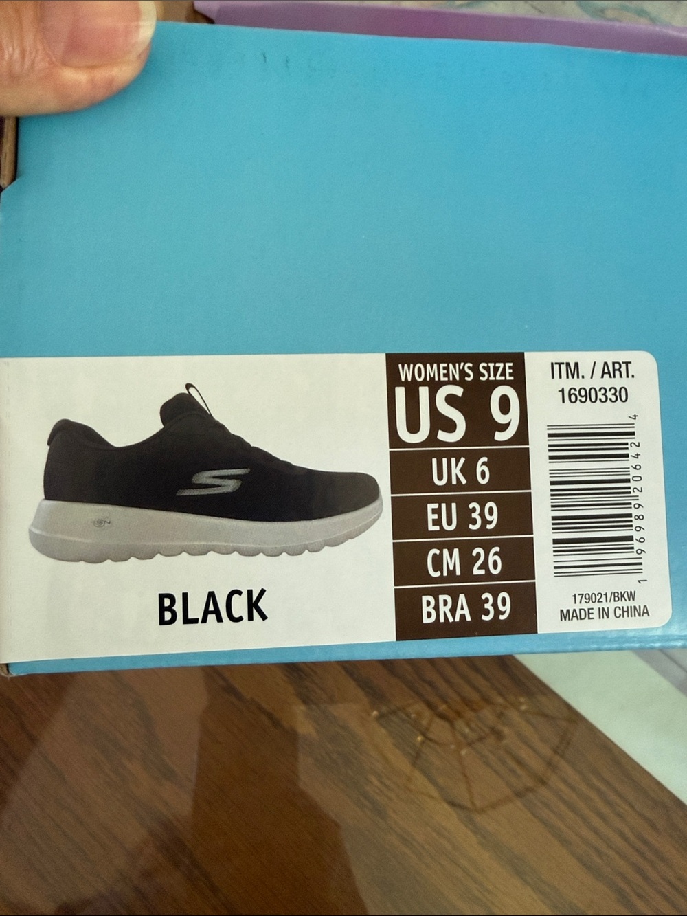 NIB Skechers GOGA Max Go Walk Joy Washable Performance Shoes Black w White Soles - Picture 10 of 13